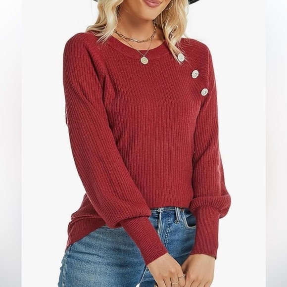 NWT Pullover Crewneck sweater Winter Trendy Long Sleeve with button details - Picture 3 of 4